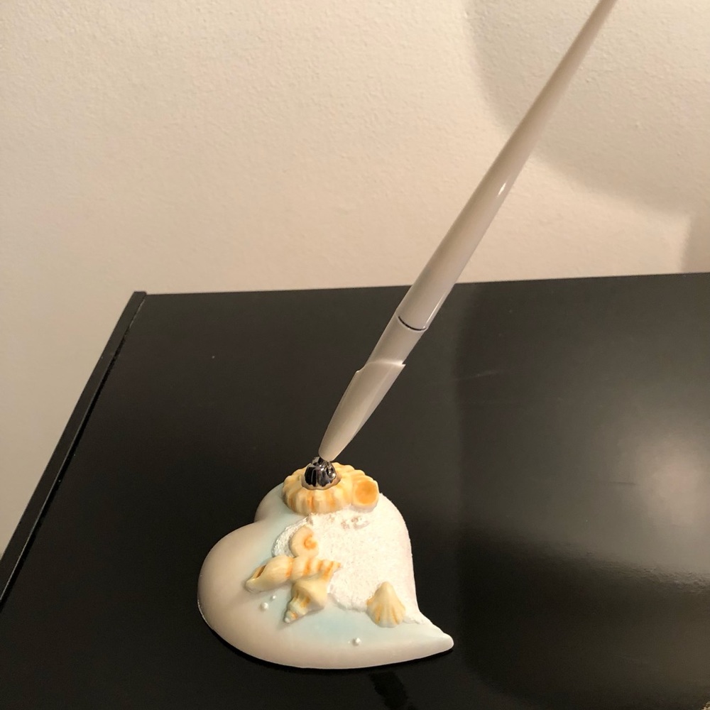 Seashell Pen Holder with Pen